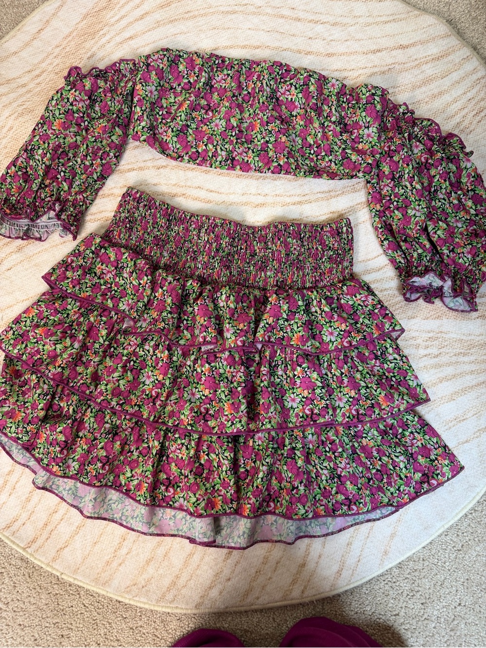 SHEIN Ditsy Floral Puff Sleeve Crop Top & Tiered Ruffled Mini Skirt